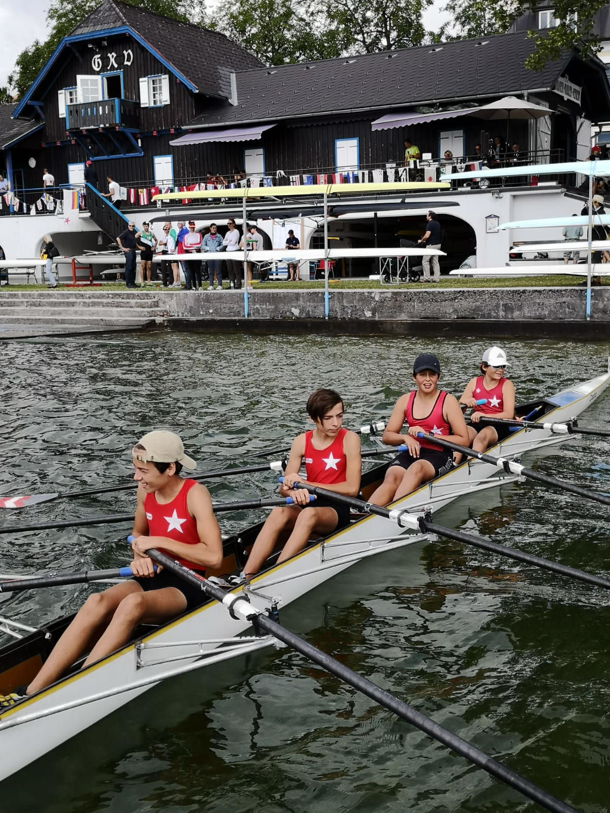Traunseeregatta Gmunden 2018 | 4er | Zwanziger Zwanziger Strauss Zwick | Steuermann Mikosch Traunseeregatta Gmunden 2018 | 4er | Zwanziger Zwanziger Strauss Zwick | Steuermann Mikosch